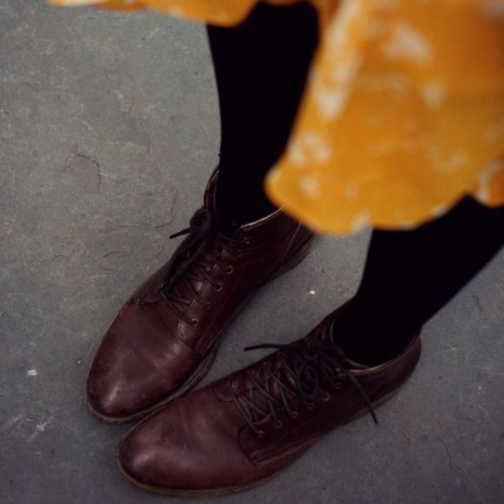 $369 Frye Carson Lace-Up Tan Cognac Real Leather Lace Up PullOn Heeled AnkleBoot - Picture 7 of 16